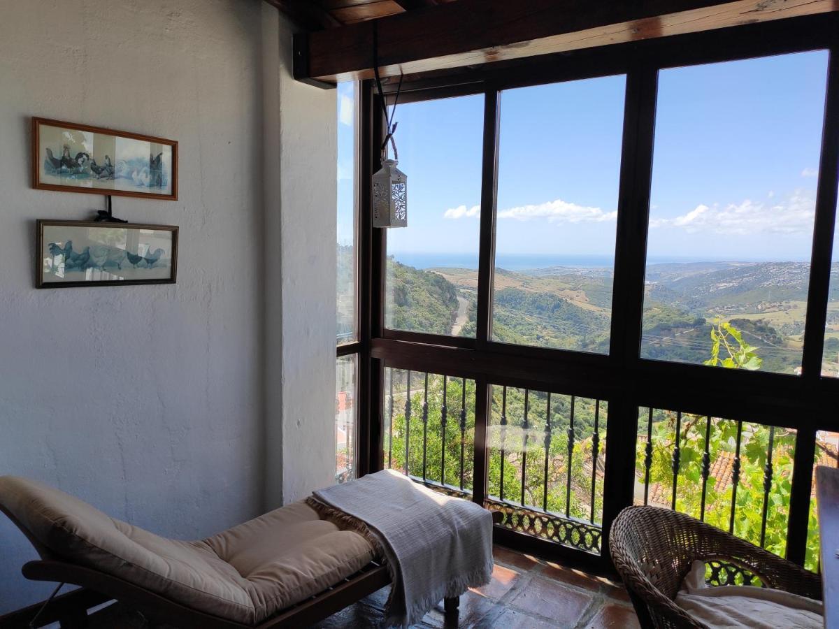 El Hogar De Lucia Villa Casares Bagian luar foto