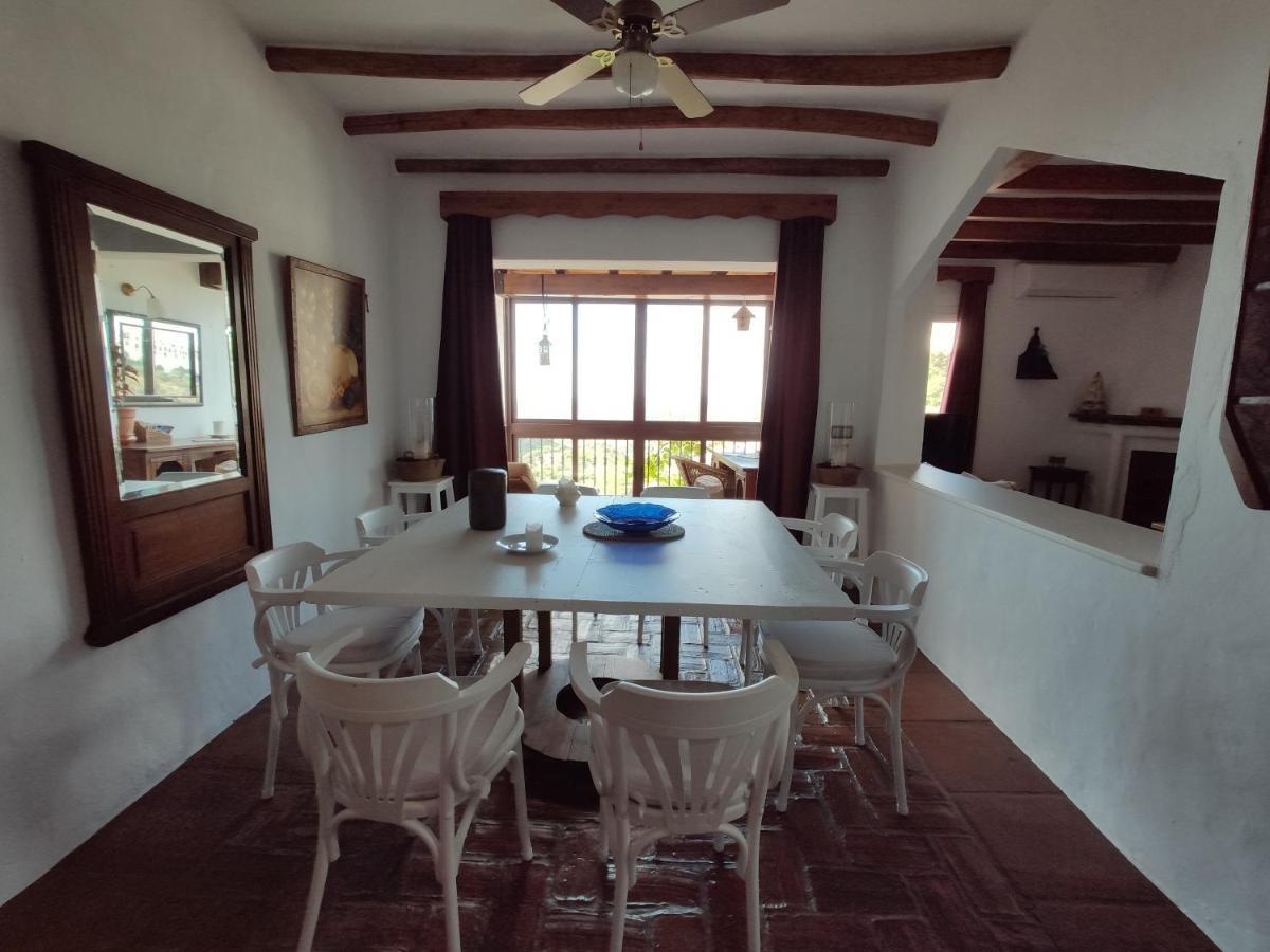 El Hogar De Lucia Villa Casares Bagian luar foto