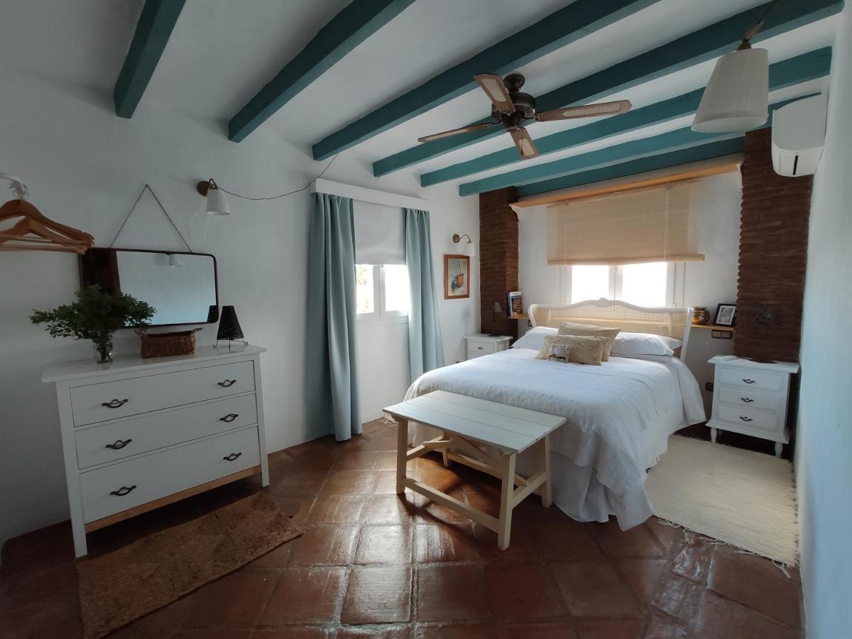 El Hogar De Lucia Villa Casares Bagian luar foto