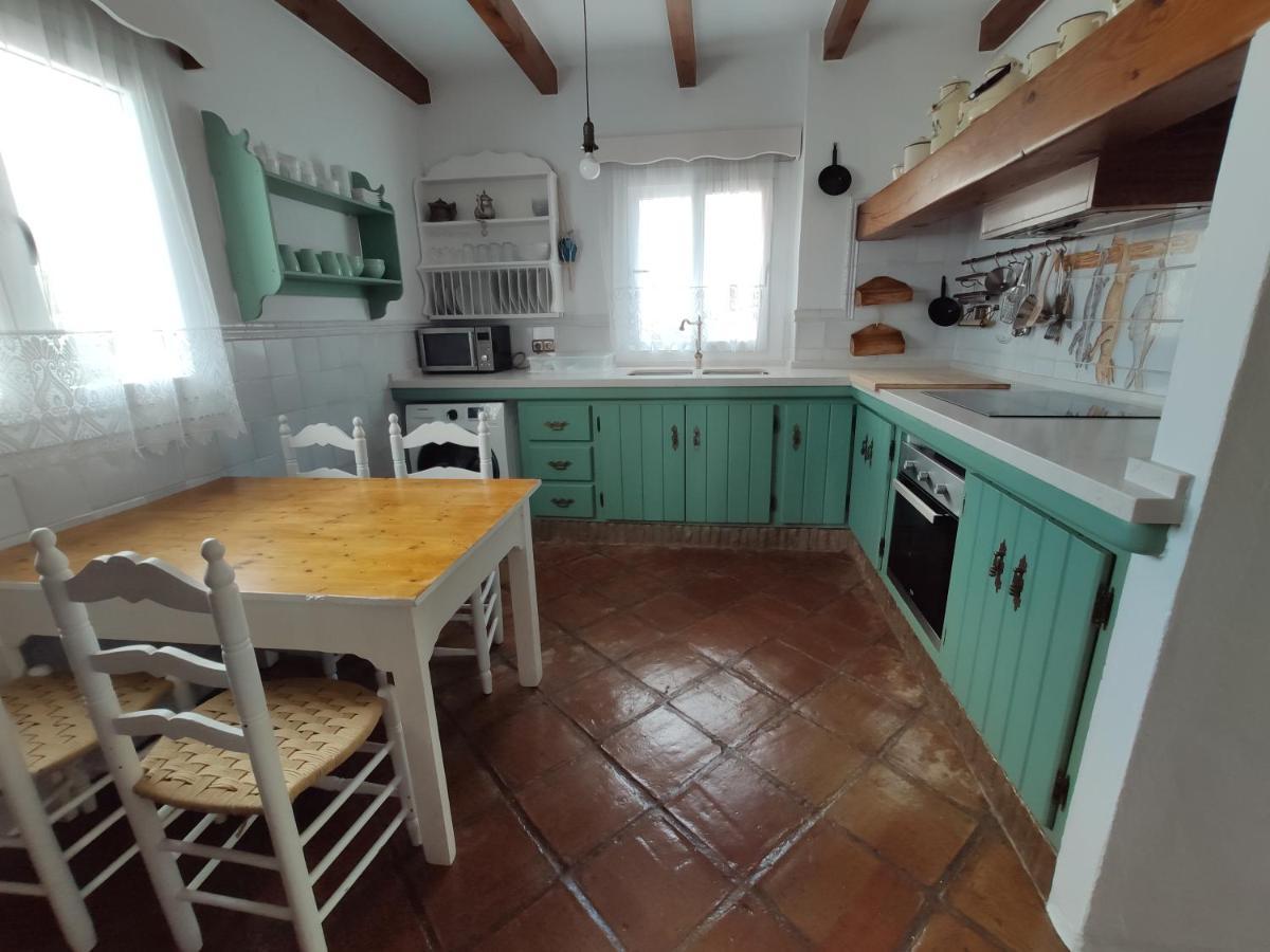 El Hogar De Lucia Villa Casares Bagian luar foto