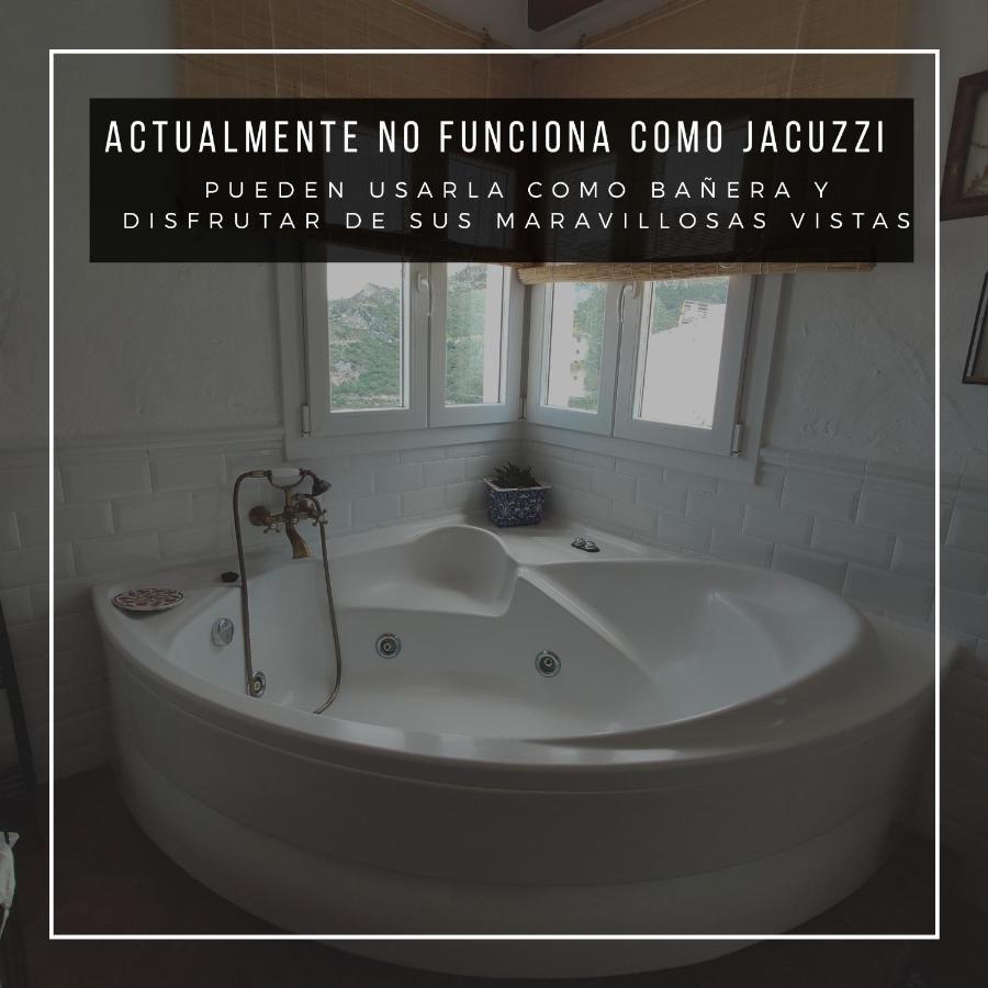 El Hogar De Lucia Villa Casares Bagian luar foto